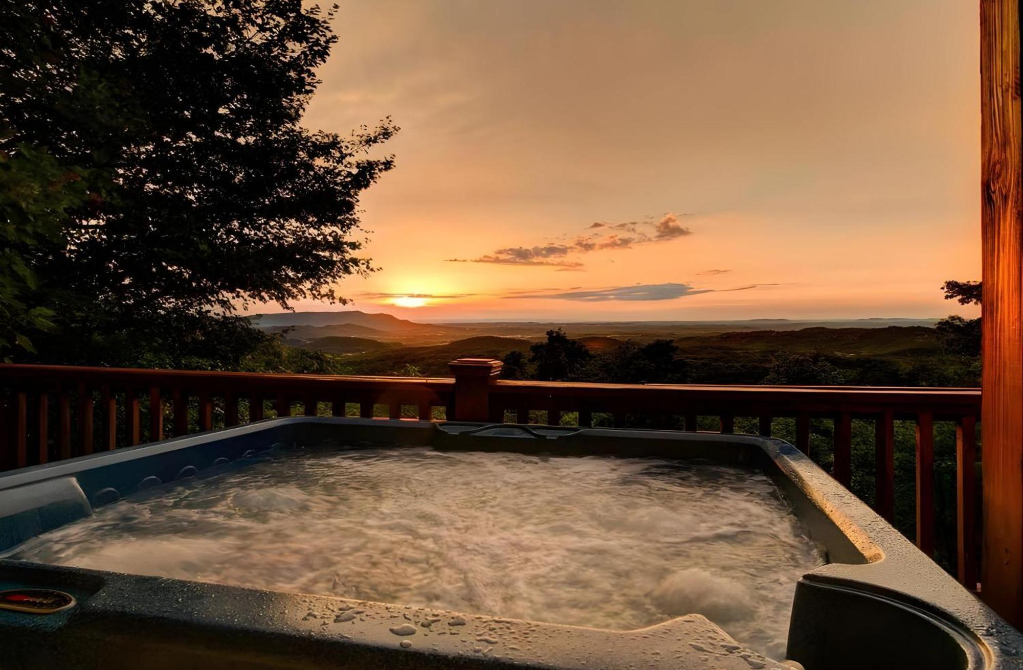Incredible Views Hot Tub Close To Everything Sevierville Bagian luar foto